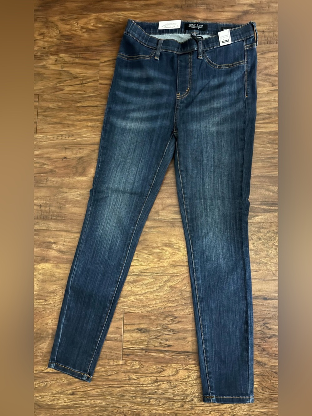 NWT Judy Blue Pull On Skinny Jeans